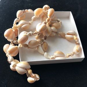 Natural Sea Shell Necklace 17"